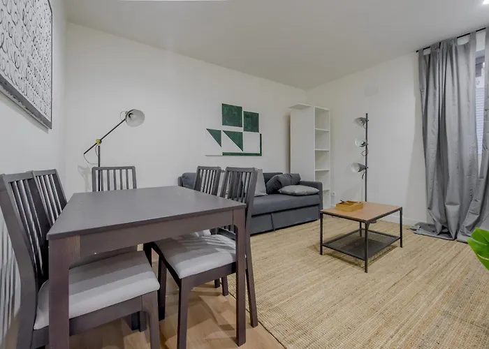 Cozy Apt Para 6Pax A Escasos Metros Del Retiro - Madrid E1
